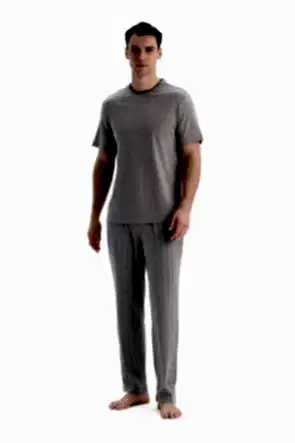 Gri Cep Detaylı Kısa Kollu Tişört Çizgili Pantolon Pijama Takımı